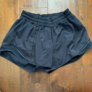 Lululemon hotty hot shorts